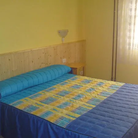 Hostal Alce Guest house 2*