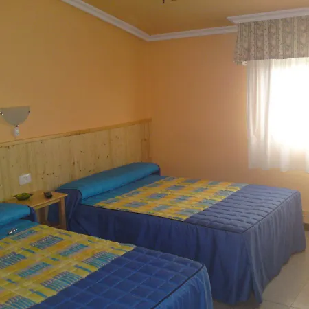Guest house Hostal Alce Nigran